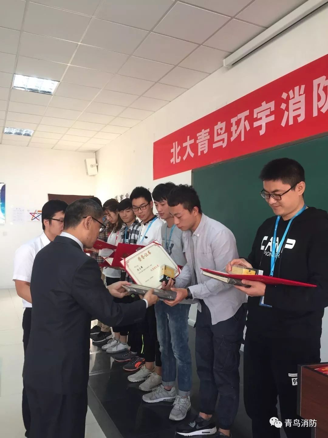 hahabet�ǳ��󺣹ٷ���վ-�����������ͷ