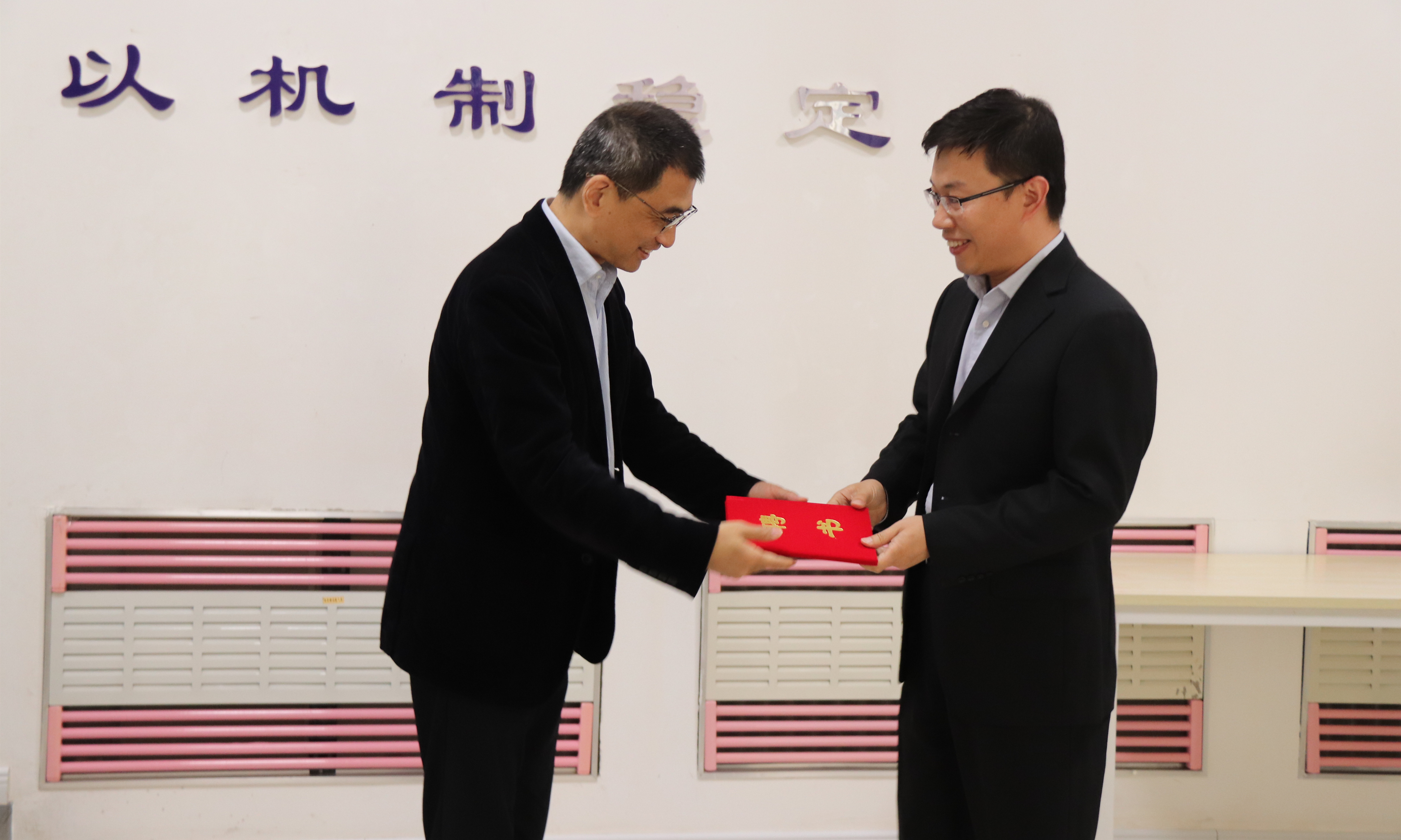 hahabet�ǳ��󺣹ٷ���վ-�����������ͷ