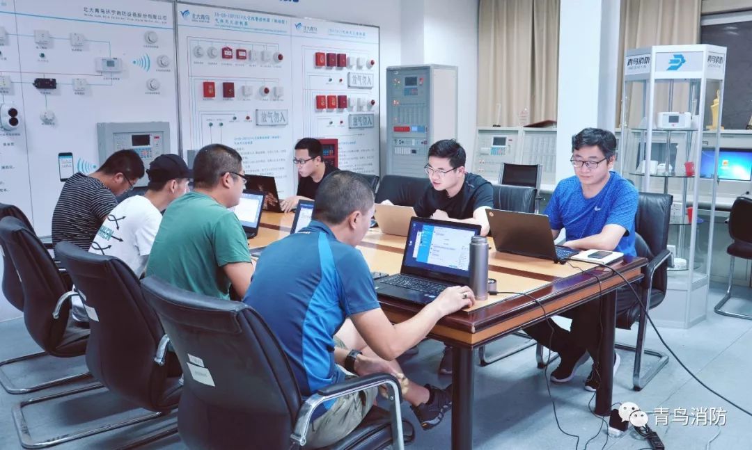 hahabet�ǳ��󺣹ٷ���վ-�����������ͷ