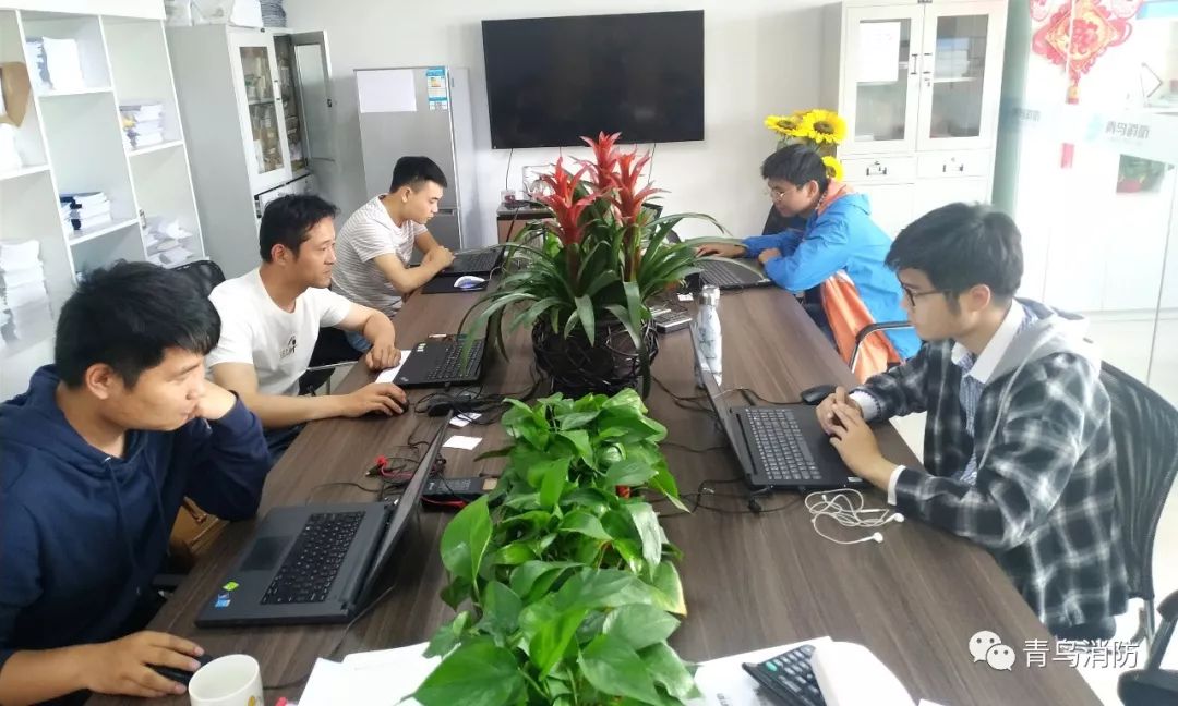 hahabet�ǳ��󺣹ٷ���վ-�����������ͷ